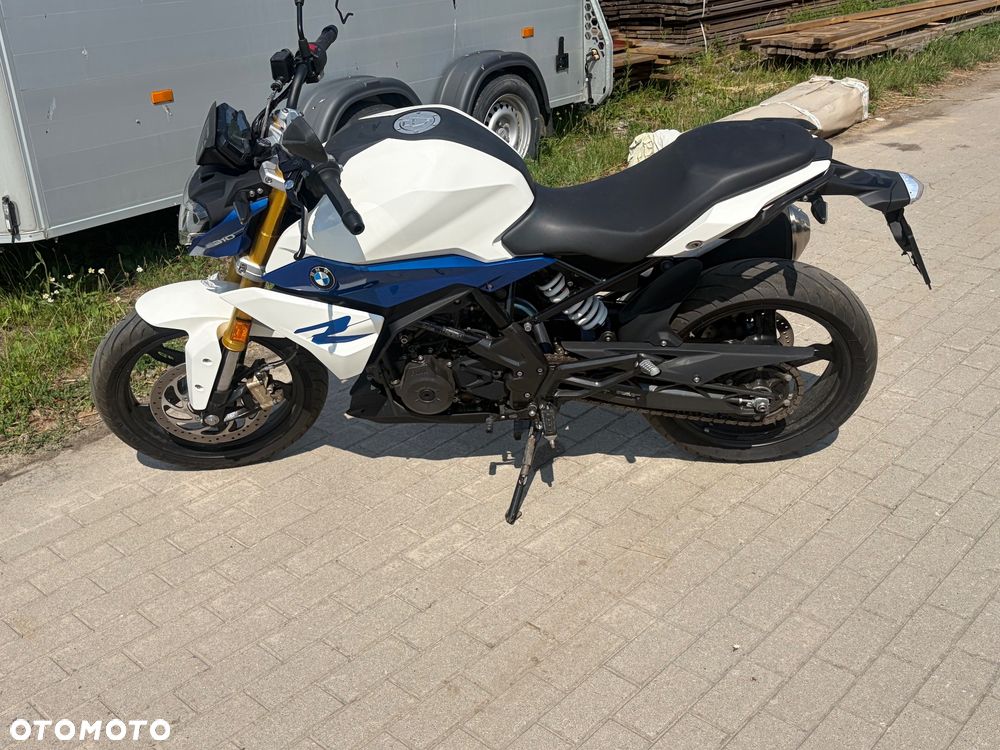 BMW G - 3
