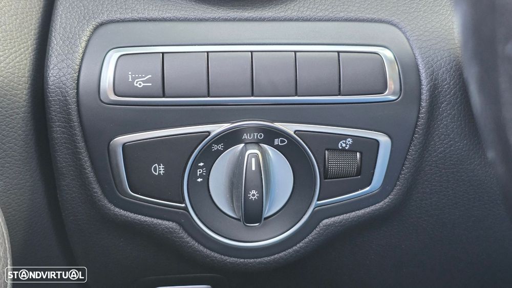 Mercedes-Benz C 220 d Avantgarde — fotografia 13