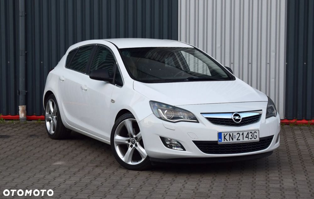 Opel Astra 1.6 Turbo Sport - 2