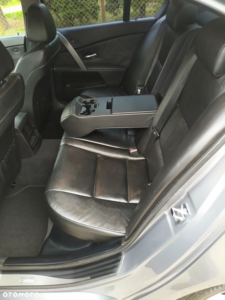 BMW Seria 5 - 16