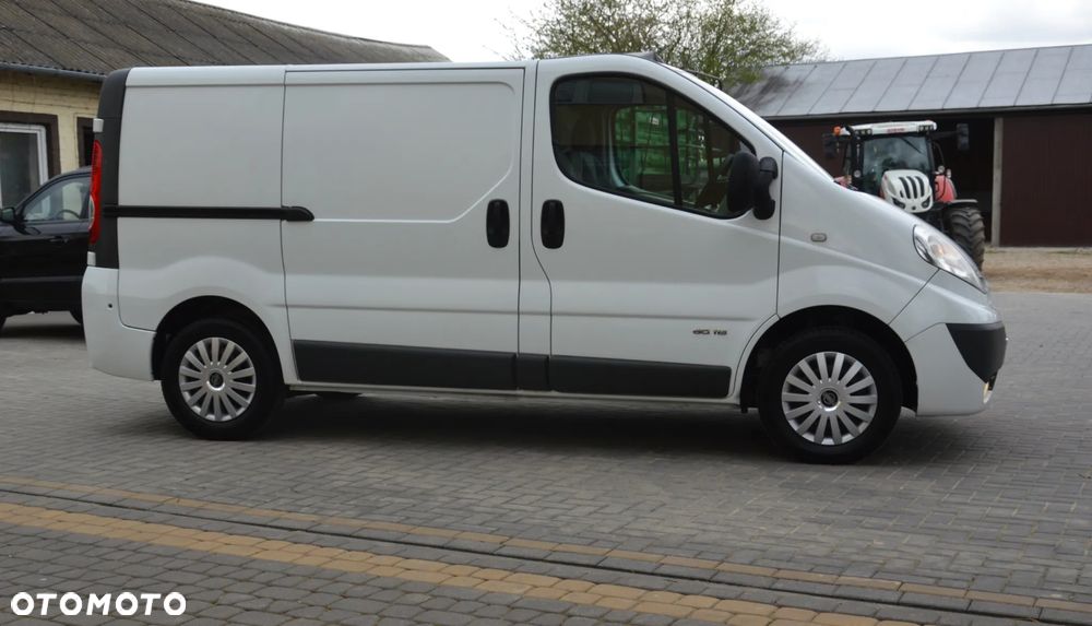 Nissan Primastar - 11