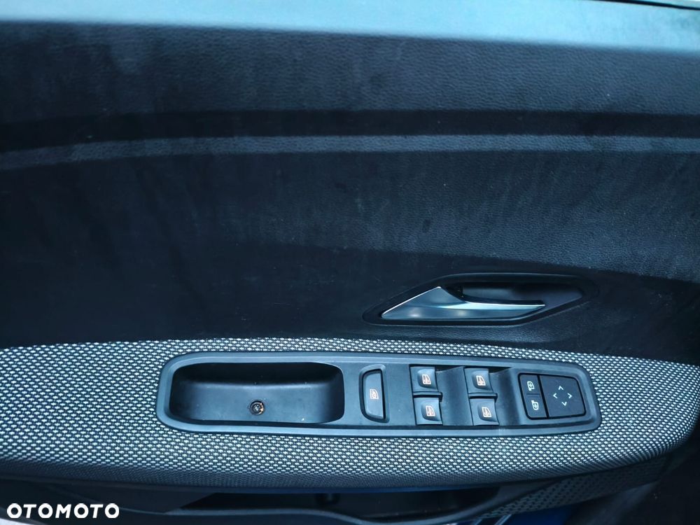 Dacia Sandero - 16