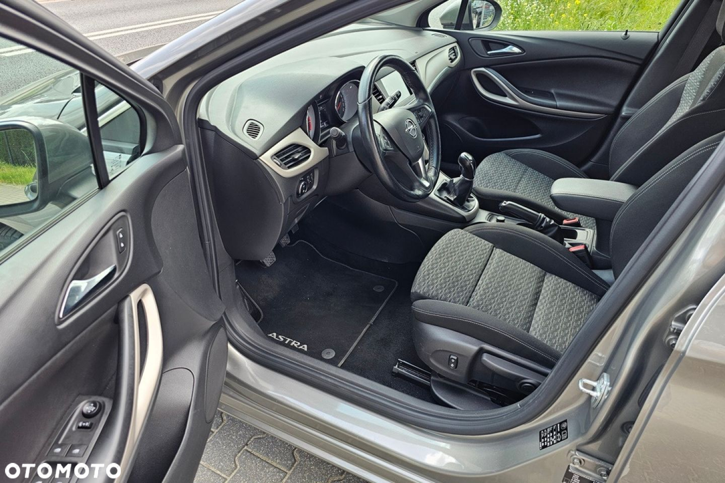 Opel Astra - 15
