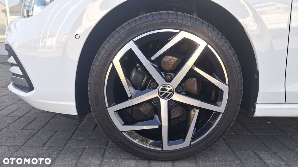 Volkswagen Golf 1.5 eTSI Style DSG - 32