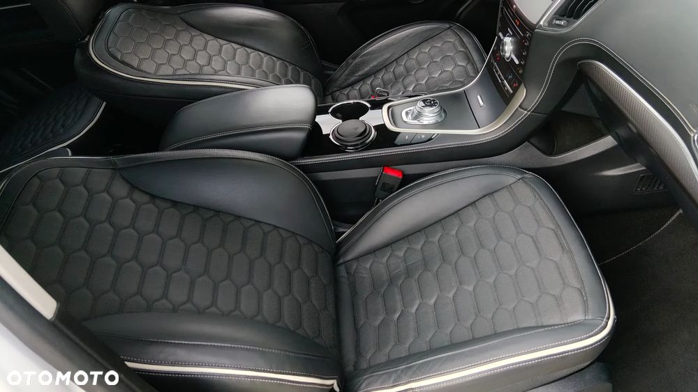 Ford S-Max 2.0 EcoBlue Twin-Turbo Vignale - 29