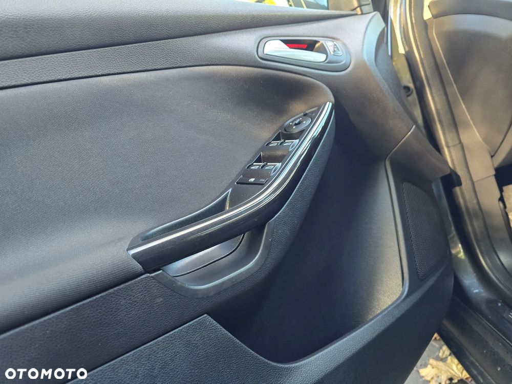 Ford Focus 1.5 TDCi Titanium - 19