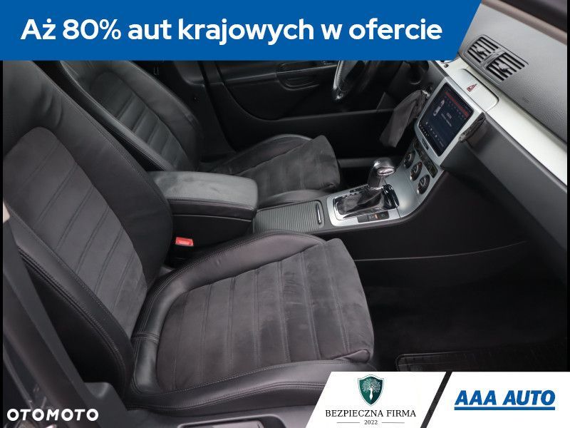 Volkswagen Passat Variant - 10