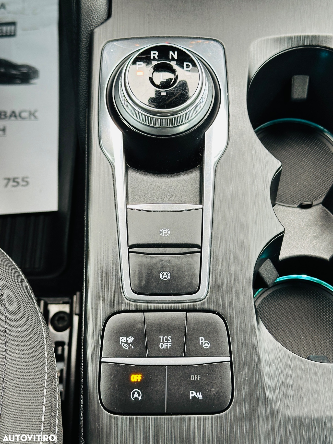 Ford Focus 1.0 EcoBoost Hybrid Aut. COOL&CONNECT DESIGN - 25