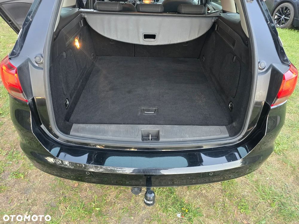 Opel Astra 1.6 D Start/Stop Dynamic - 12