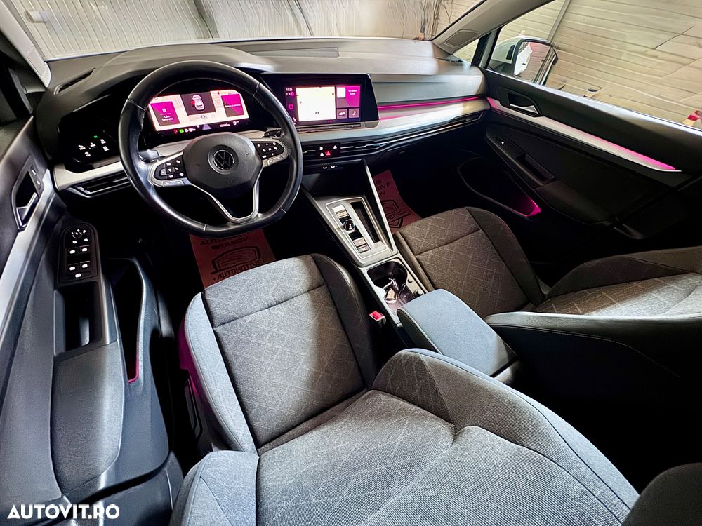 Volkswagen Golf 1.5 eTSI ACT DSG MHEV Style - 9