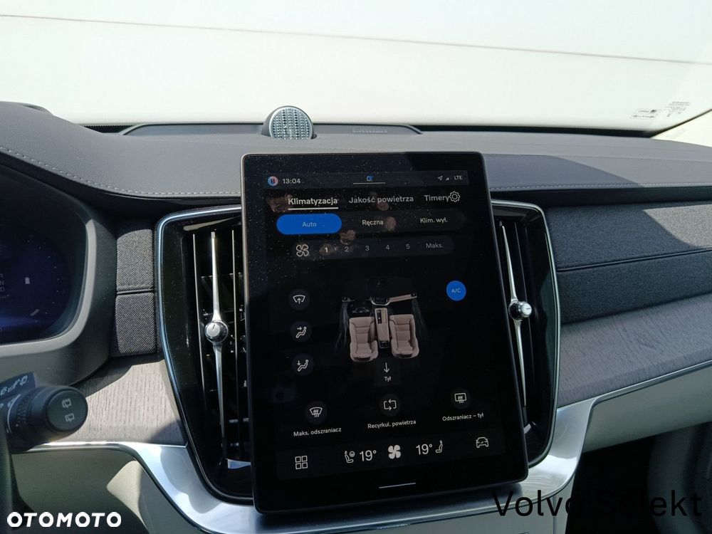 Volvo XC 90 - 21