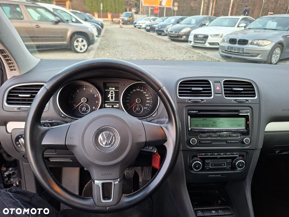 Volkswagen Golf 1.2 TSI BlueMotion Technology Comfortline - 28
