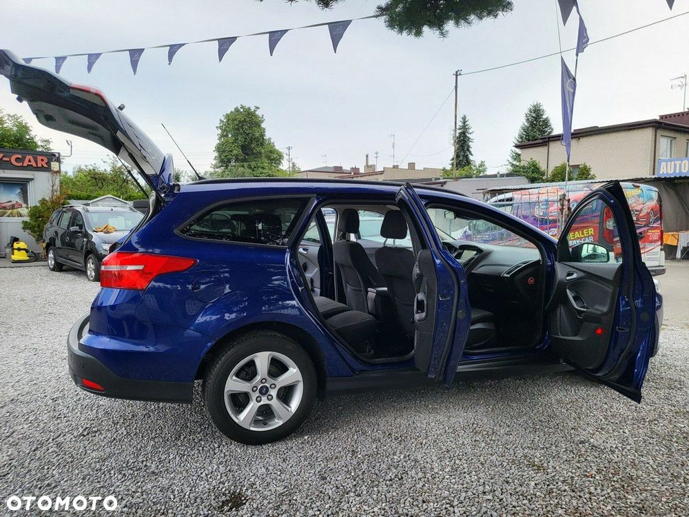 Ford Focus - 11