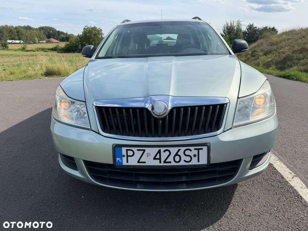 Skoda Octavia 1.6 Mint - 2