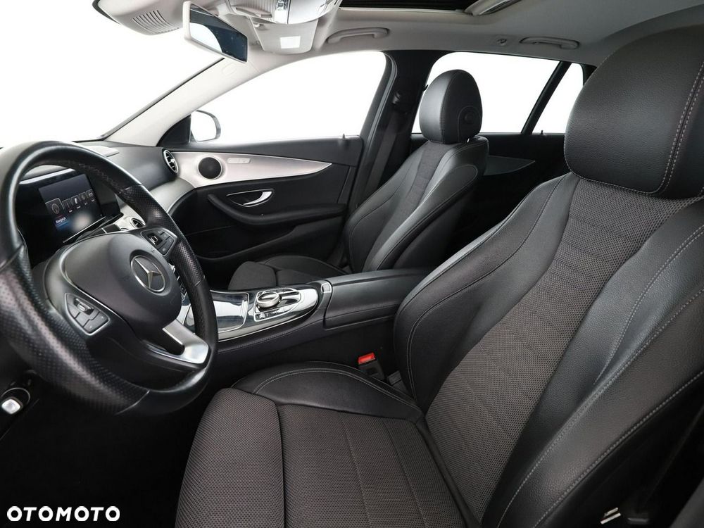 Mercedes-Benz Klasa E 220 d Avantgarde - 14