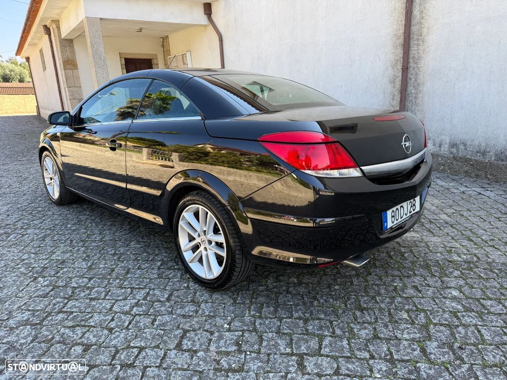 Opel Astra Cabrio TwinTop 1.6 - 23