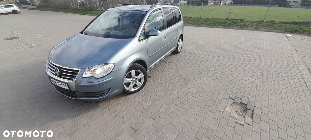 Volkswagen Touran 2.0 TDI United - 3