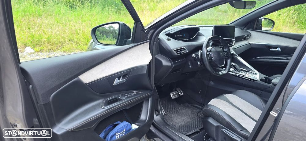 Peugeot 3008 1.6 Hybrid GT Pack e-EAT8 - 9