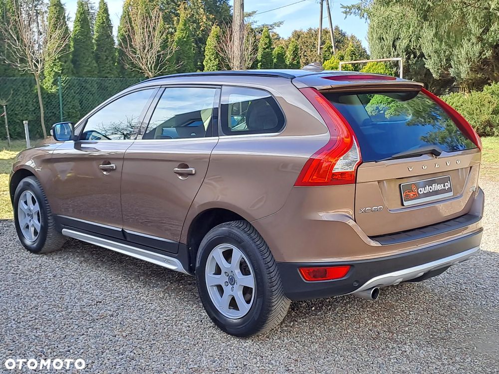 Volvo XC 60 - 6