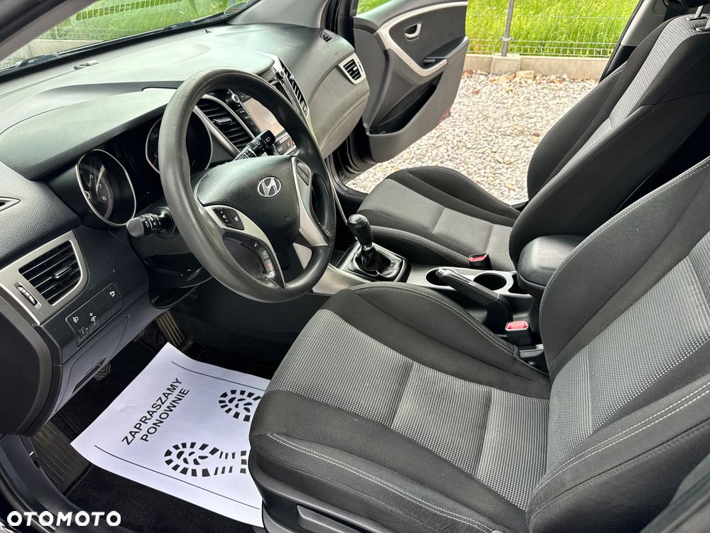 Hyundai i30 - 22
