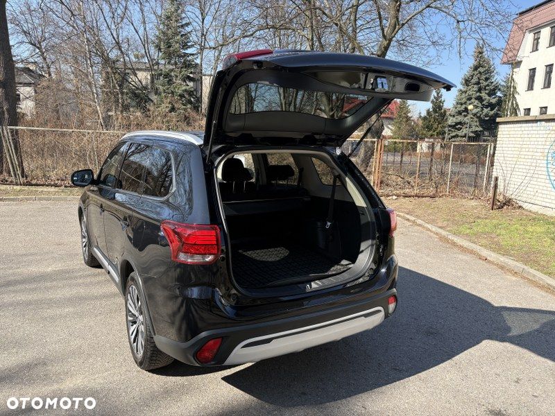 Mitsubishi Outlander 2.0 Intense + SDA 4WD CVT - 22