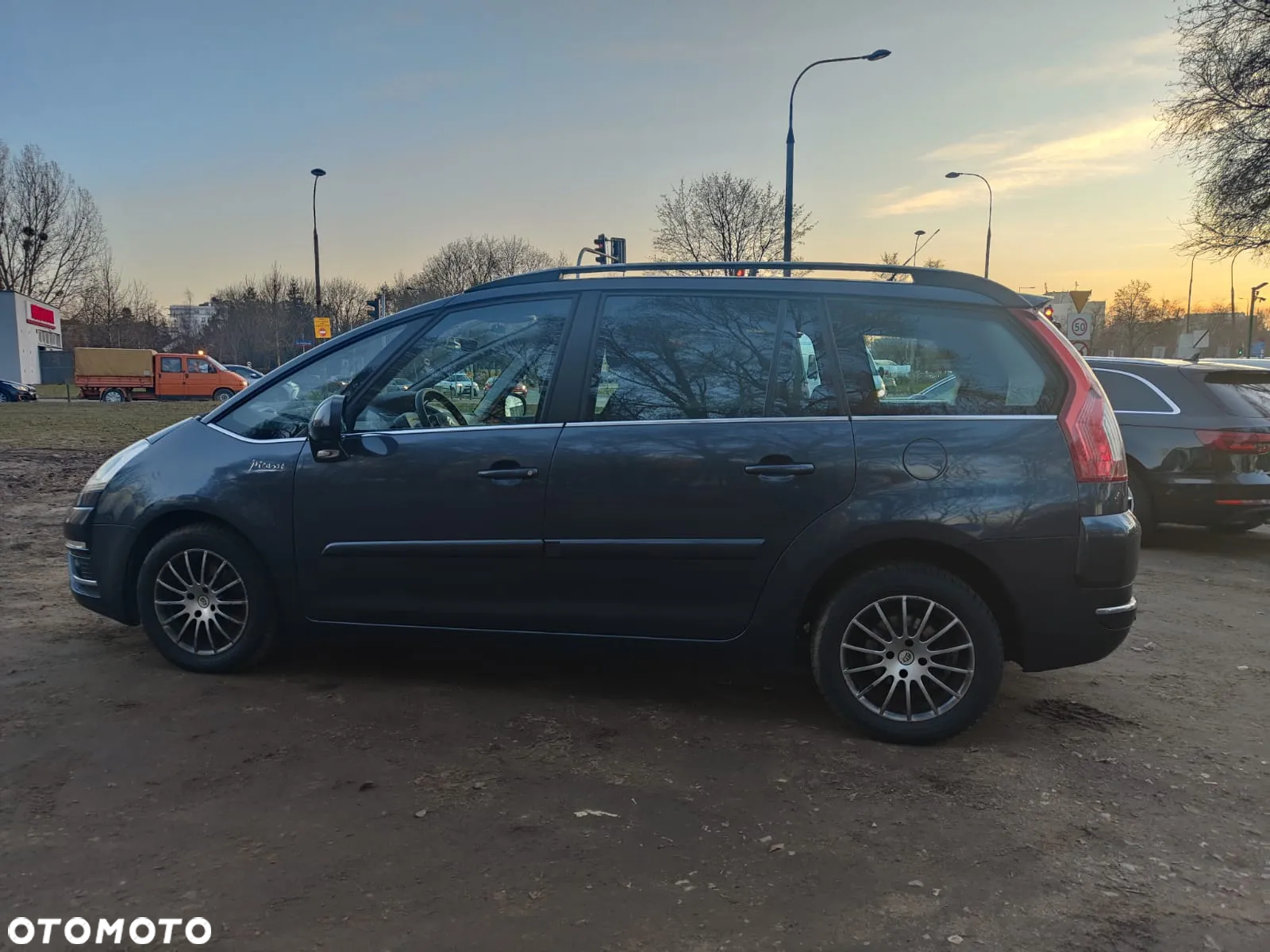 Citroën C4 Picasso 1.6 THP Exclusive - 17