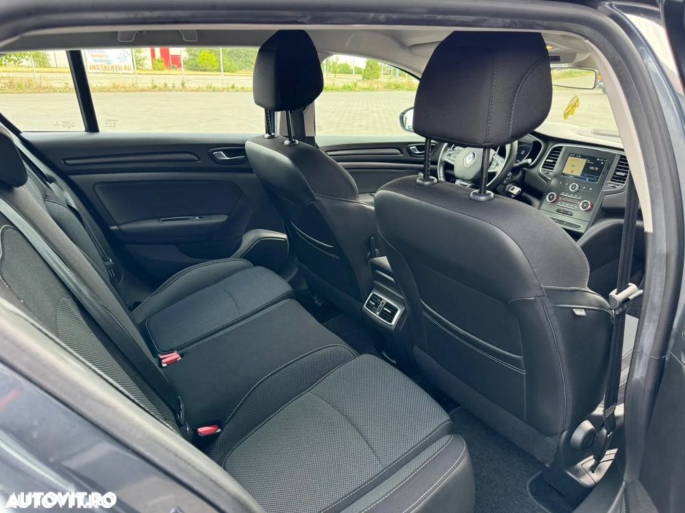 Renault Megane BLUE dCi 115 EDC INTENS - 10