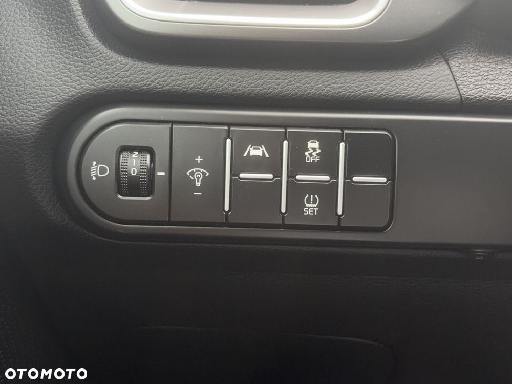 Kia Ceed 1.5 T-GDI M - 15