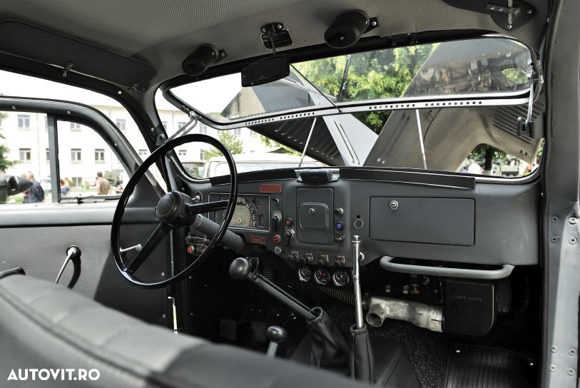 Volvo Amazon - 7