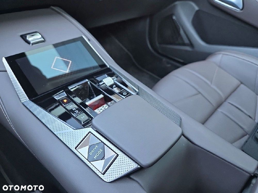 DS Automobiles DS 4 1.5 BlueHDi Étoile Nappa - 17