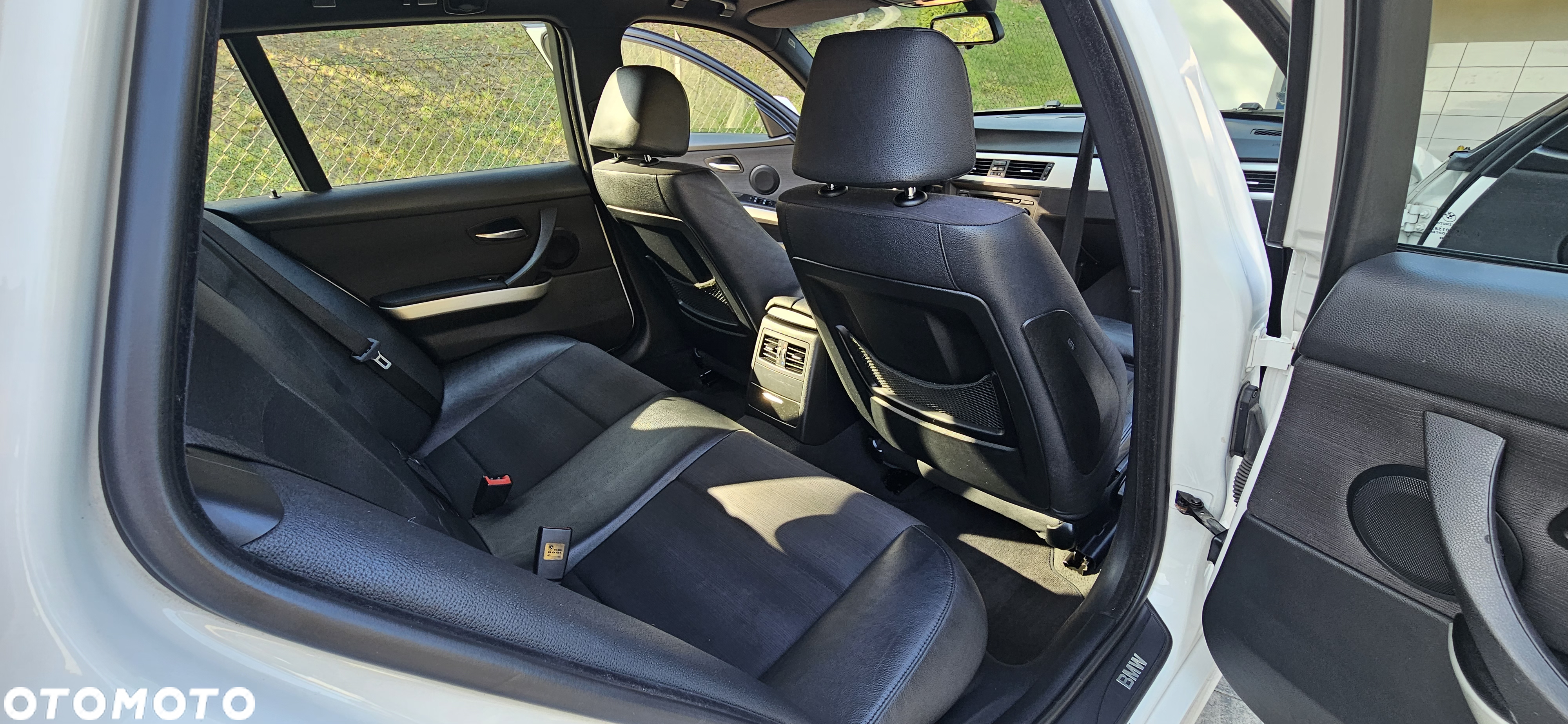 BMW Seria 3 320d - 13