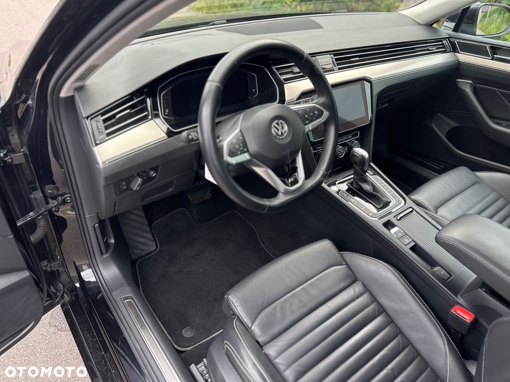 Volkswagen Passat 2.0 TSI 4Mot Highline DSG - 26