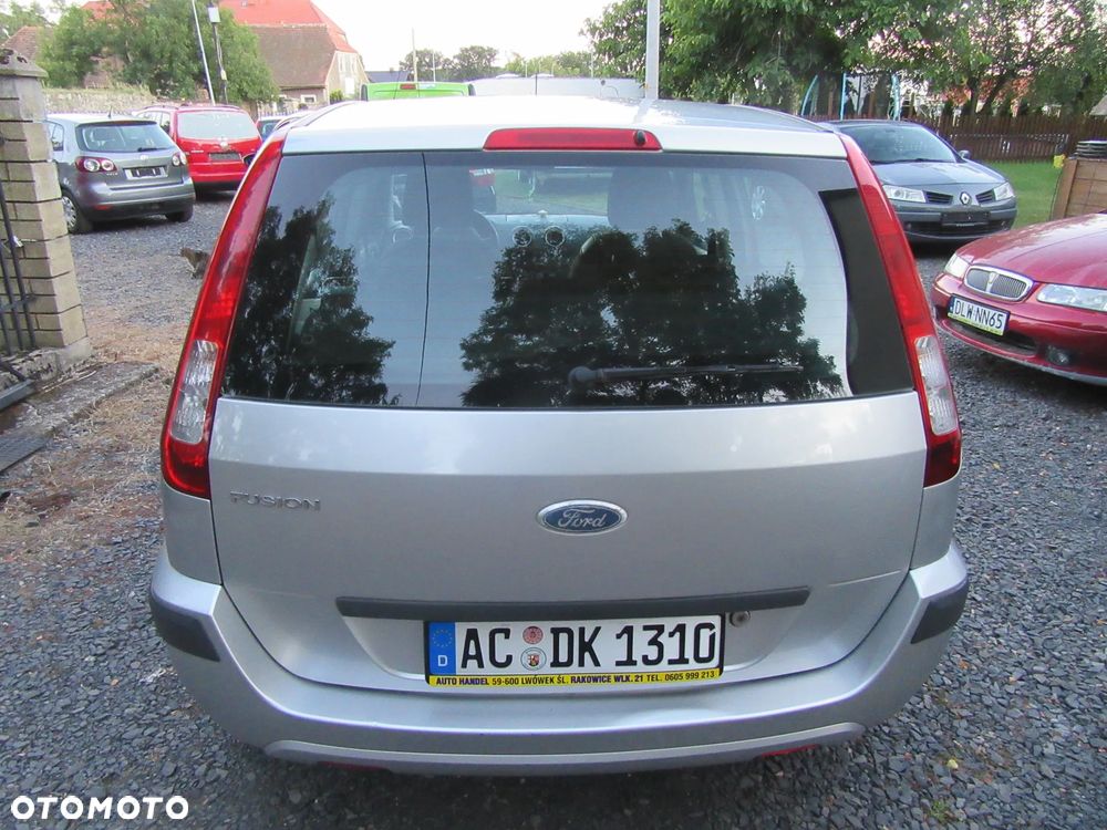 Ford Fusion 1.4 Elegance - 8