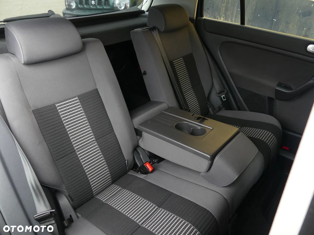 Volkswagen Golf Plus 1.6 Tour - 14