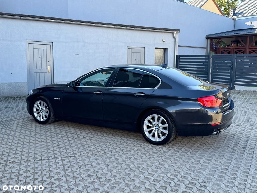 BMW Seria 5 520d - 4