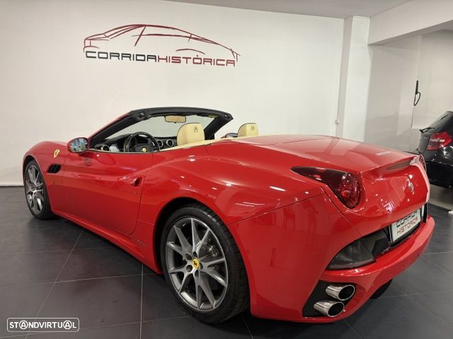 Ferrari California F1 - 18