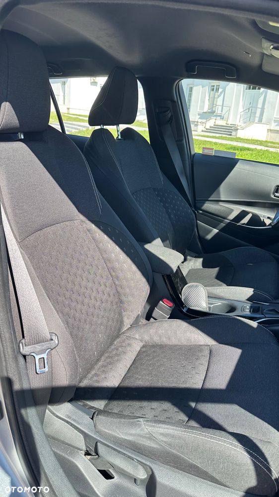 Toyota Corolla 2.0 Hybrid Comfort - 20