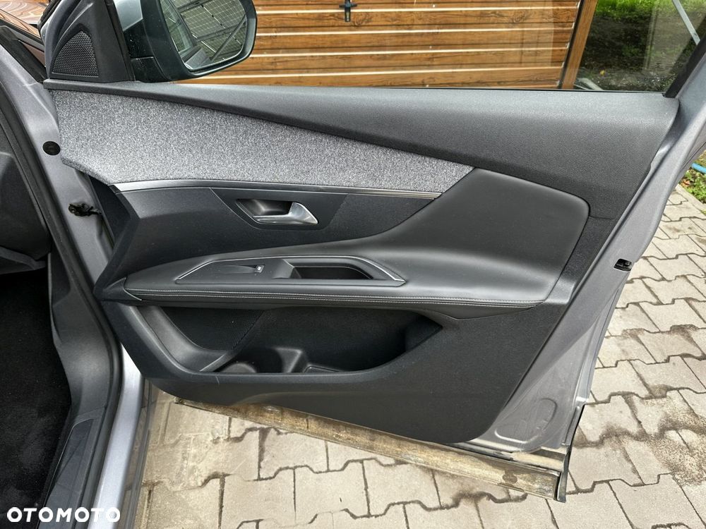 Peugeot 3008 2.0 BlueHDi Allure - 18