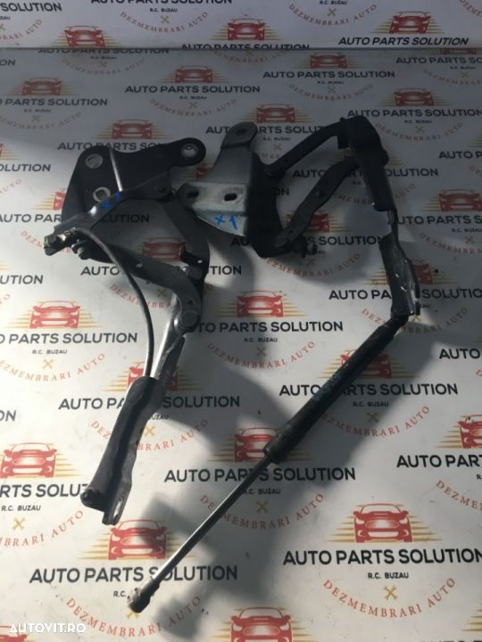 Balama capota BMW X1,2.0 D,an fabr 2012 - 1