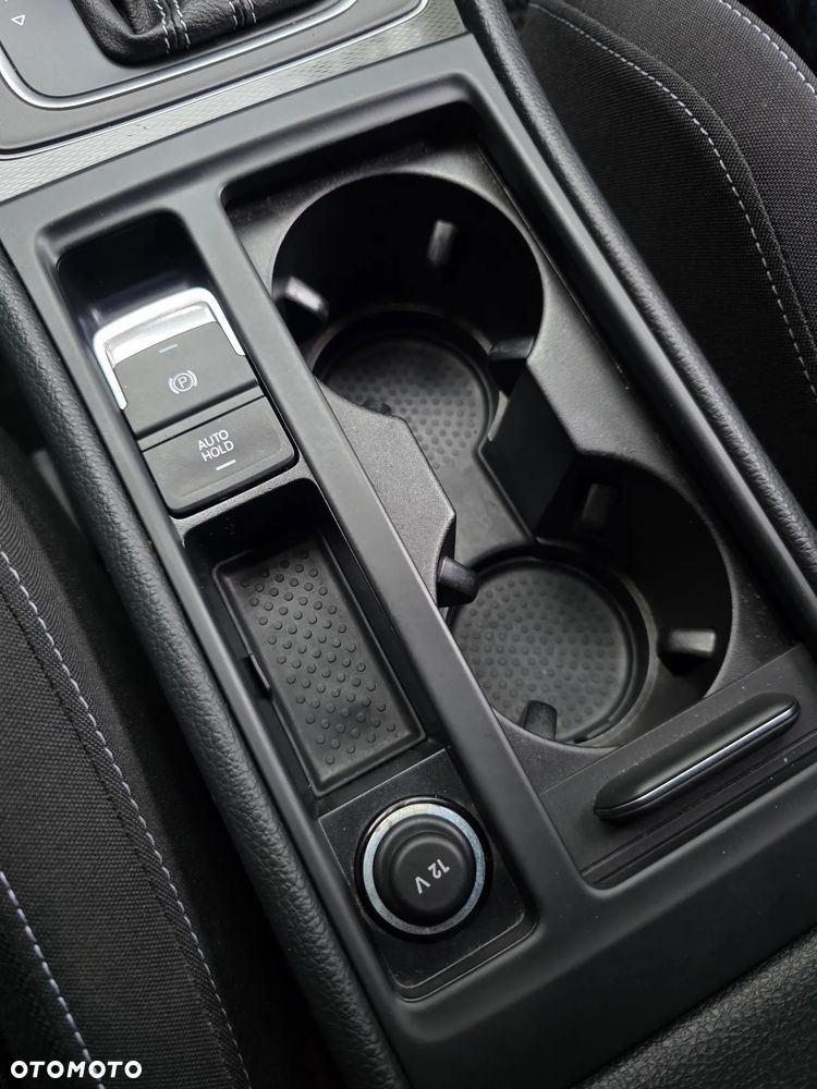 Volkswagen Golf GTD (BlueMotion Technology) DSG - 22
