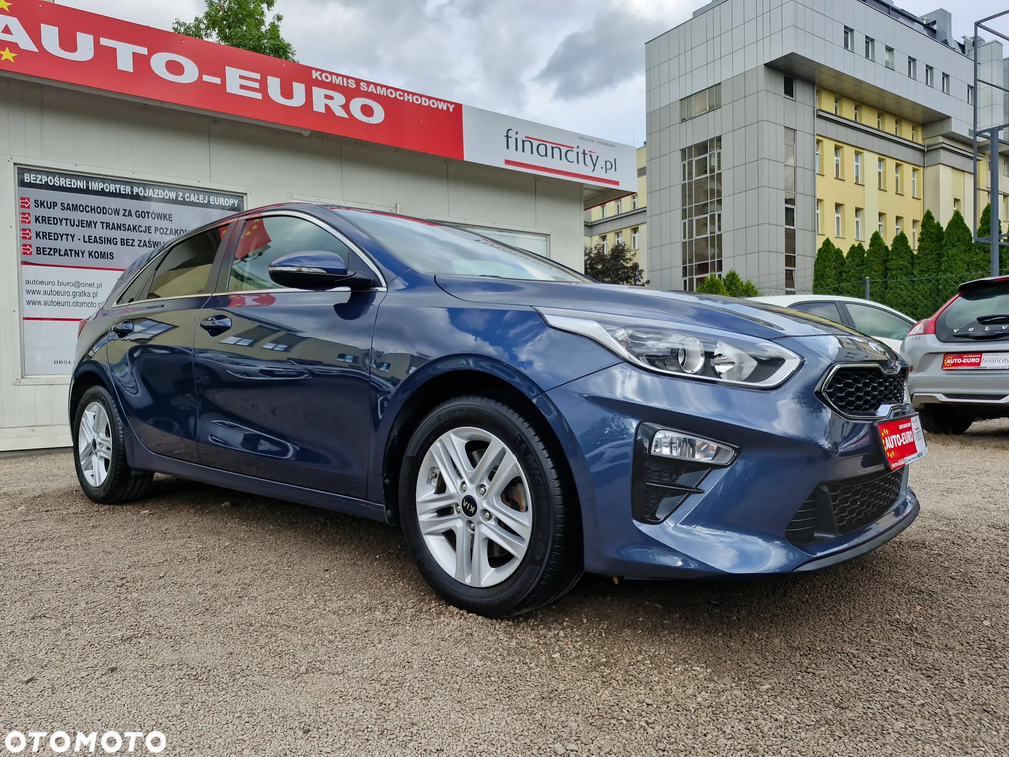 Kia Ceed - 8