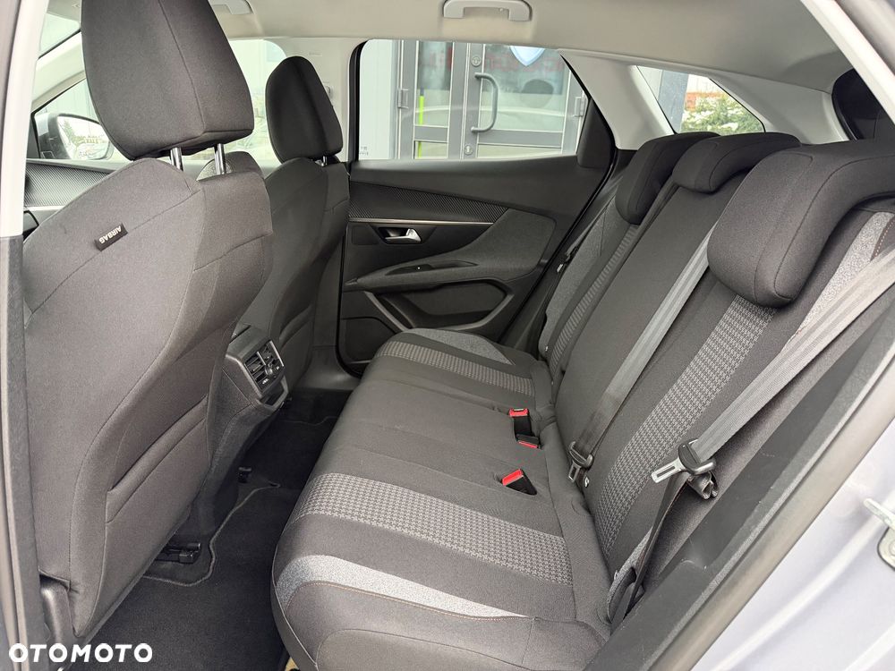 Peugeot 3008 - 11
