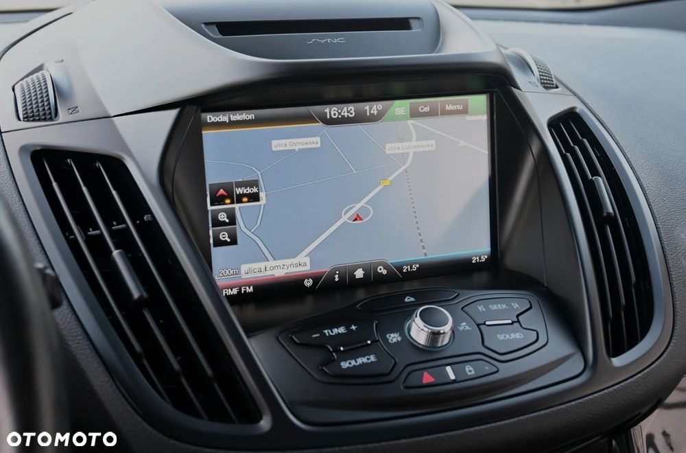 Ford Kuga 2.0 TDCi FWD Titanium - 28