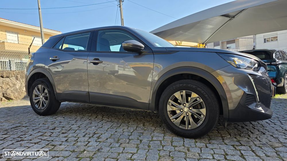 Peugeot 2008 1.2 PureTech Active Pack - 3