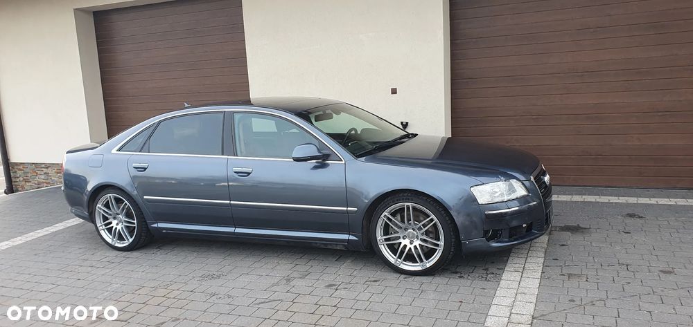 Audi A8 - 3