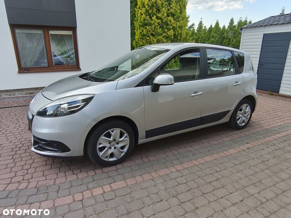 Renault Scenic 1.6 16V 110 TomTom Edition - 20