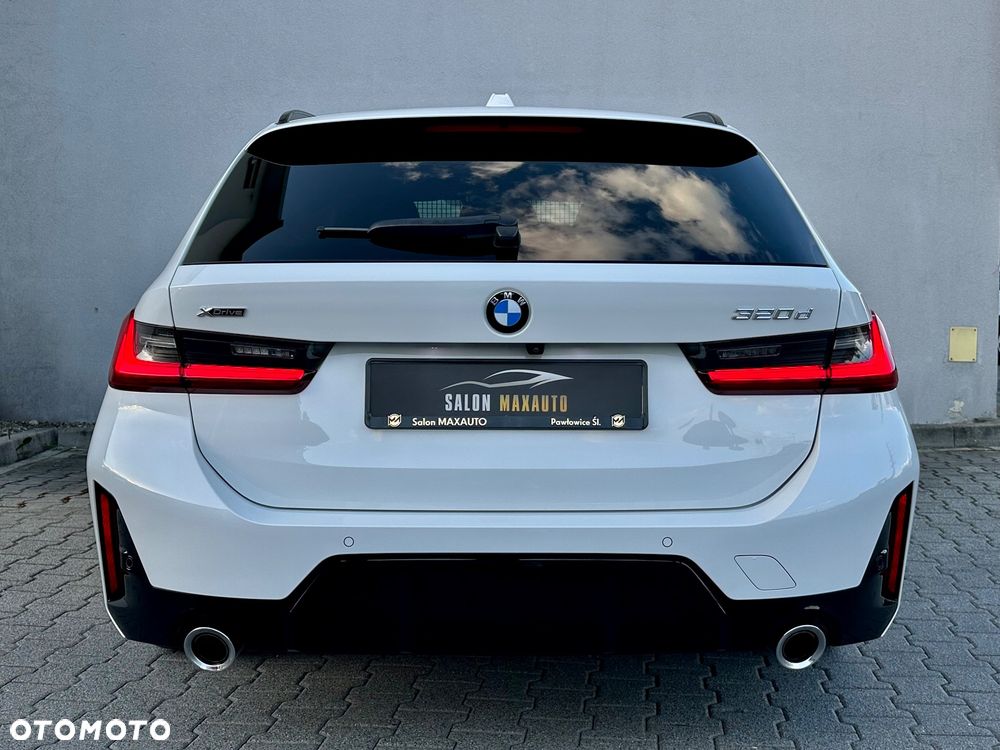 BMW Seria 3 320d xDrive M Sport - 11