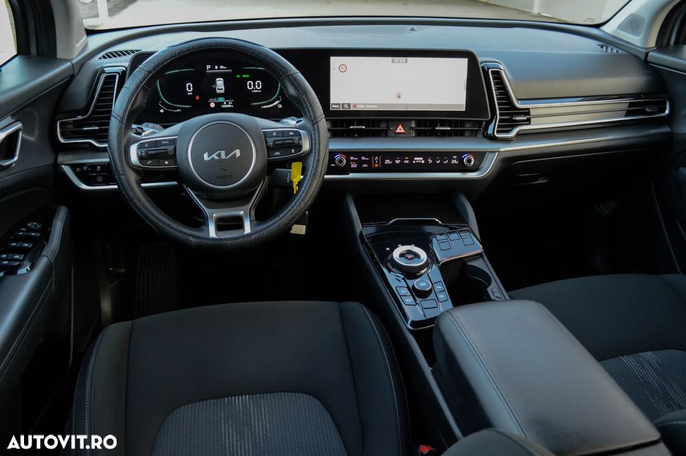 Kia Sportage 1.6T-GDI Hybrid 2WD Aut. Spirit - 31