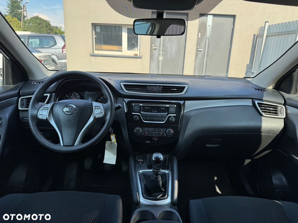 Nissan Qashqai - 11