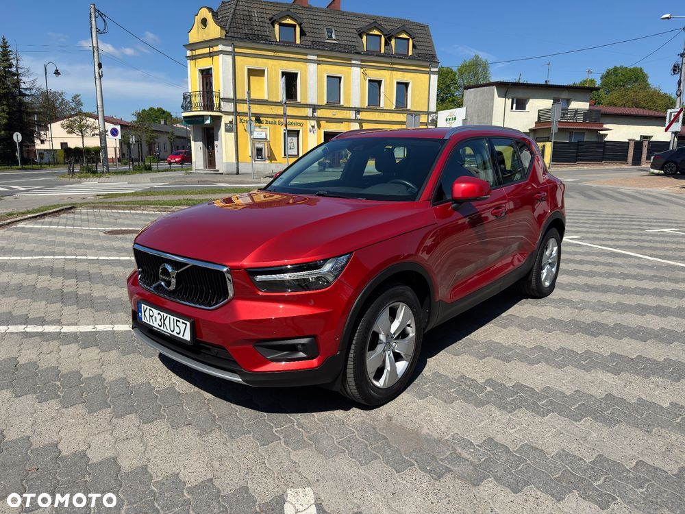 Volvo XC 40 T4 AWD Momentum - 1